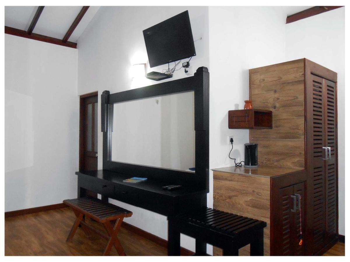 Fort Edge Retreat Unawatuna Luaran gambar